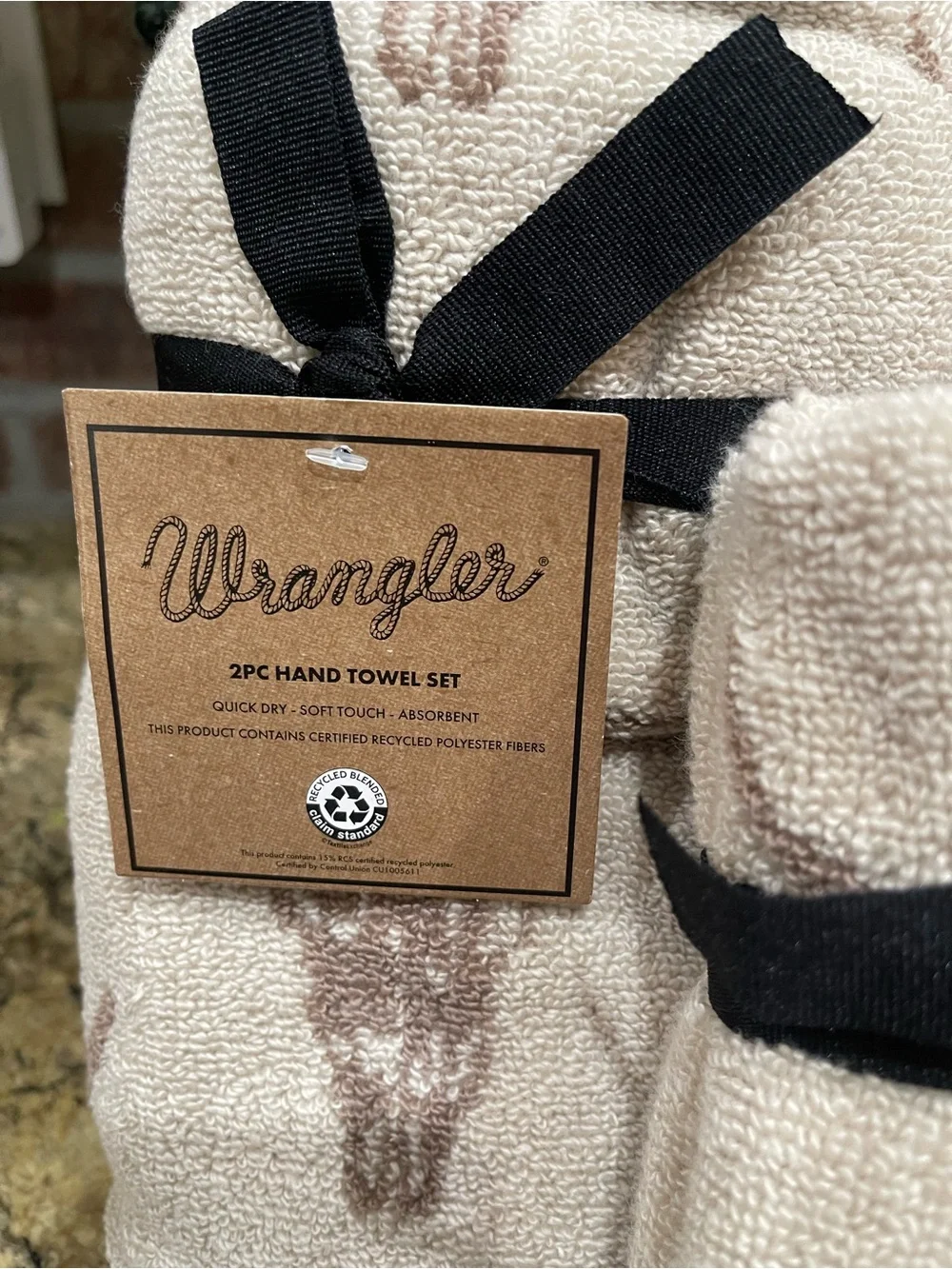 Wrangler STEER HEAD towel bundle - (2) bath, (2) hand towels & (2) fingertip NEW